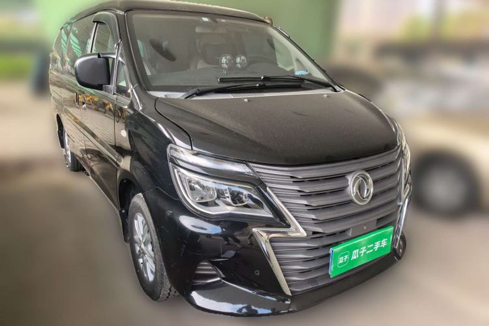 Used FORTHING Lingzhi 2020 M5L 1.6L Luxury 7-Seater Front Right 45 Deg