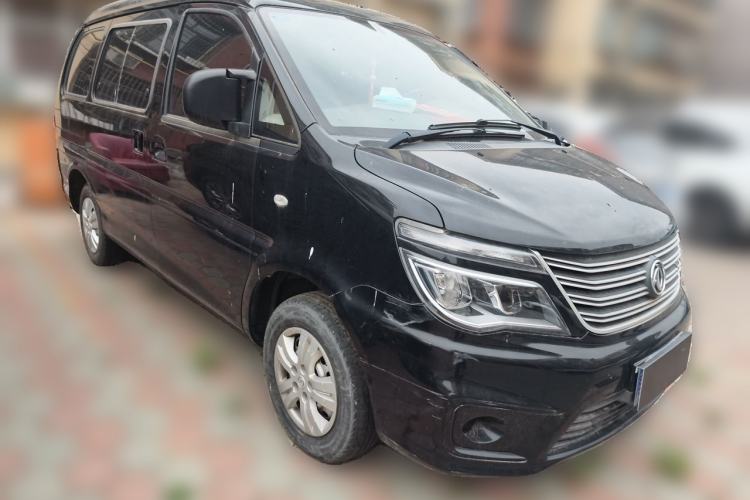 Used FORTHING Lingzhi 2020 M5L 1.6L Utility Model Front Right 45 Deg