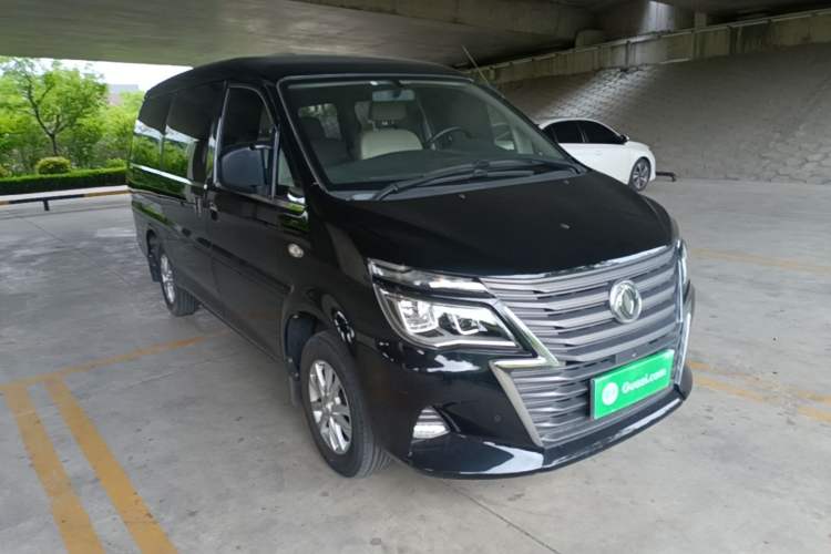 Used FORTHING Lingzhi 2020 M5L 1.6L Luxury 7-Seater Front Right 45 Deg