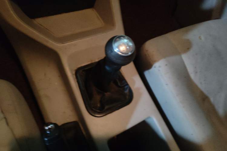 Used FORTHING Lingzhi 2020 M5 1.6L Practical Model Gear Lever