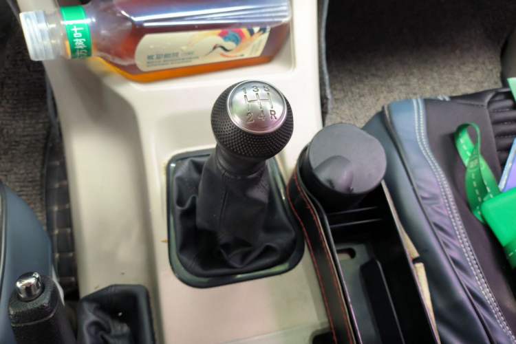 Used FORTHING Lingzhi 2020 M5L 1.6L Utility Model Gear Lever