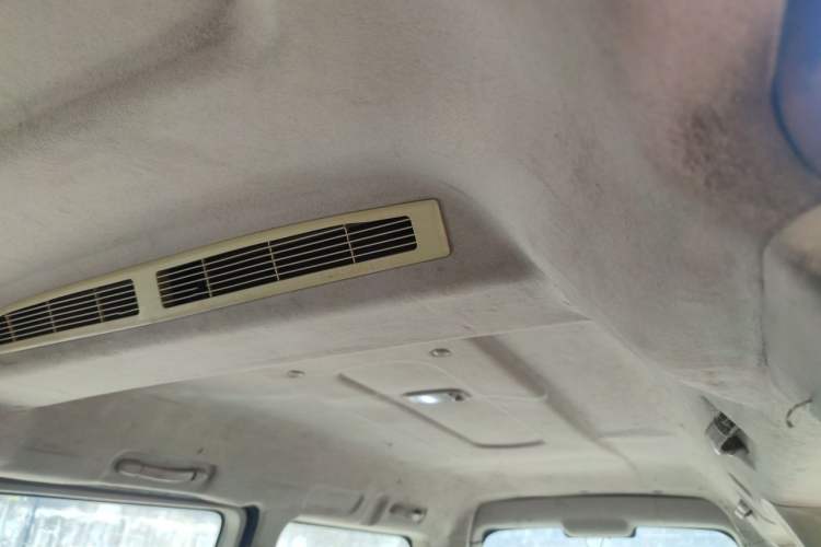 Used FORTHING Lingzhi 2020 M5 1.6L Luxury 7-Seater Headliner