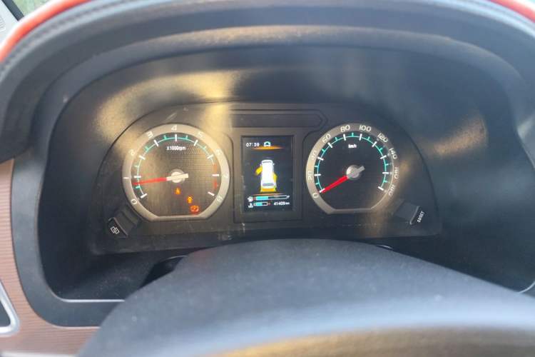 Used FORTHING Lingzhi 2020 M5L 1.6L Luxury 7-Seater Instrument Cluster