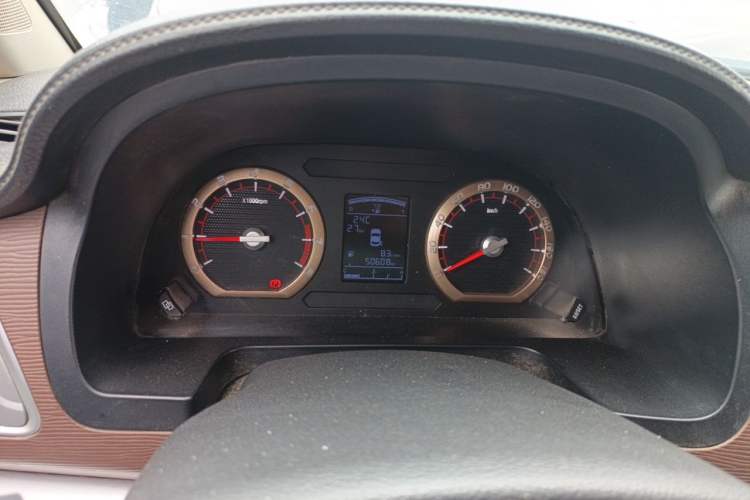 Used FORTHING Lingzhi 2020 M5L 1.6L Comfort Edition 9 Seats Instrument Cluster