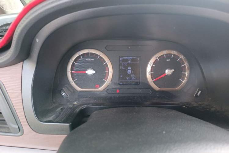 Used FORTHING Lingzhi 2020 M5L 1.6L Base Model 7 Seats Instrument Cluster