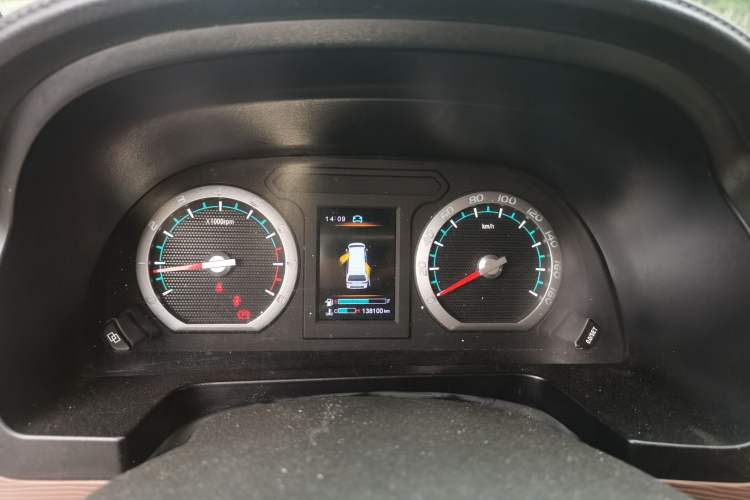 Used FORTHING Lingzhi 2020 M5L 1.6L Luxury 7-Seater Instrument Cluster
