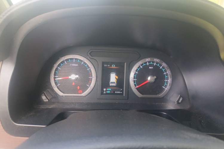 Used FORTHING Lingzhi 2020 M5L 1.6L Luxury 7-Seater Instrument Cluster