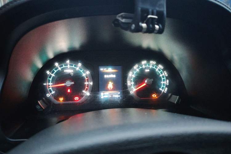 Used FORTHING Lingzhi 2020 M5L 1.6L Luxury 7-Seater Instrument Cluster
