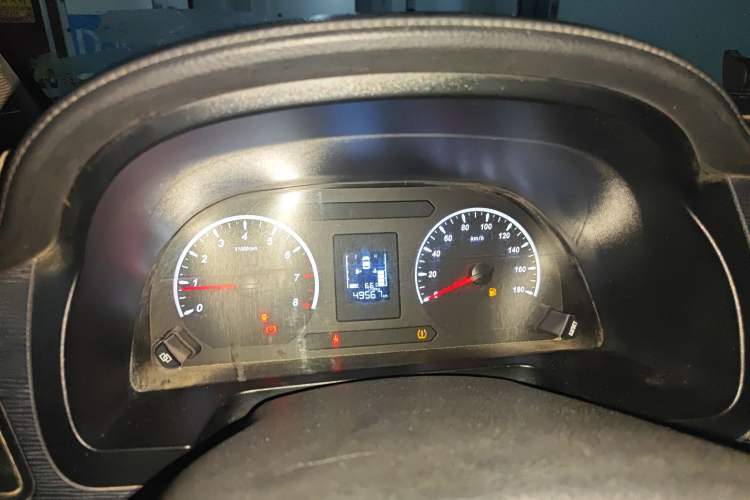 Used FORTHING Lingzhi 2020 M5 1.6L Practical Model Instrument Cluster