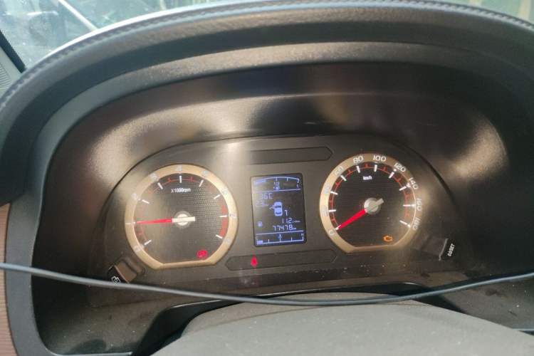 Used FORTHING Lingzhi 2020 M5L 1.6L Base Model 7 Seats Instrument Cluster