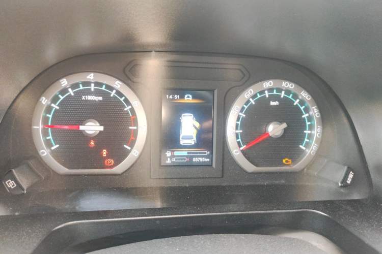 Used FORTHING Lingzhi 2020 M5L 1.6L Luxury 7-Seater Instrument Cluster