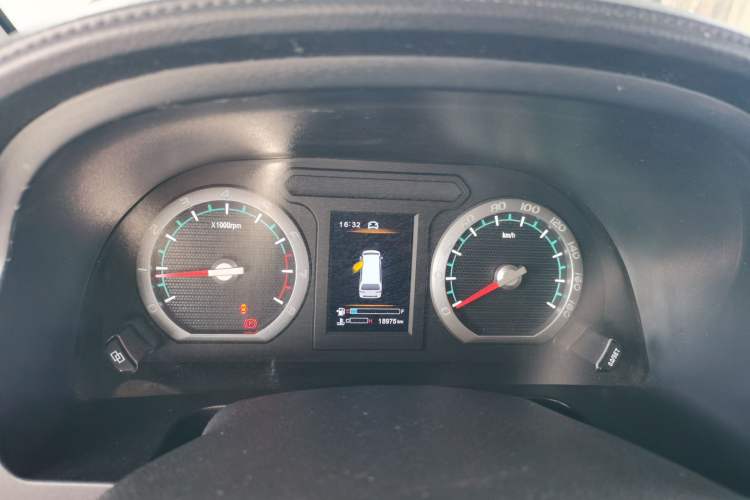 Used FORTHING Lingzhi 2020 M5L 1.6L Luxury 7-Seater Instrument Cluster