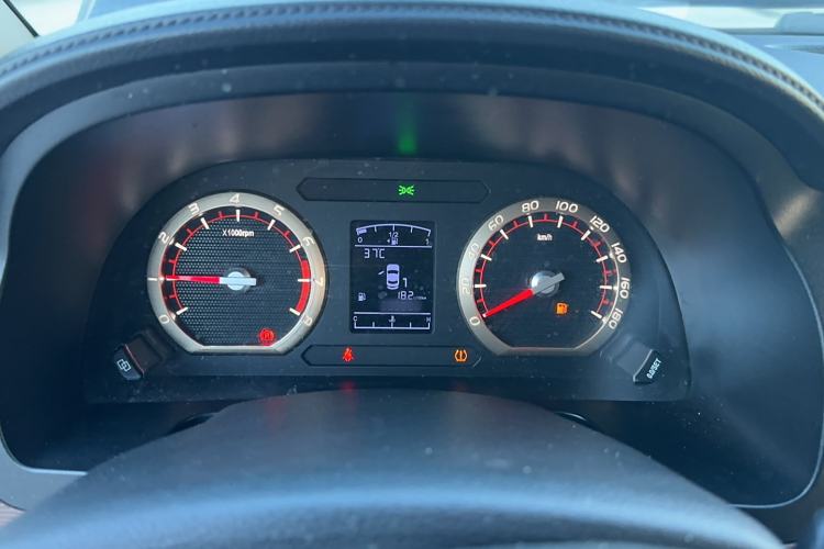 Used FORTHING Lingzhi 2020 M5L 2.0L Luxury 7-Seater Instrument Cluster
