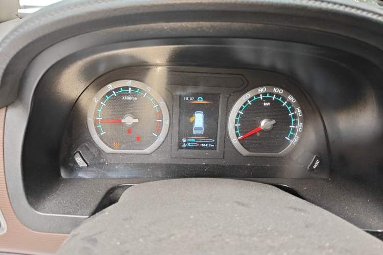 Used FORTHING Lingzhi 2020 M5L 1.6L Luxury 7-Seater Instrument Cluster