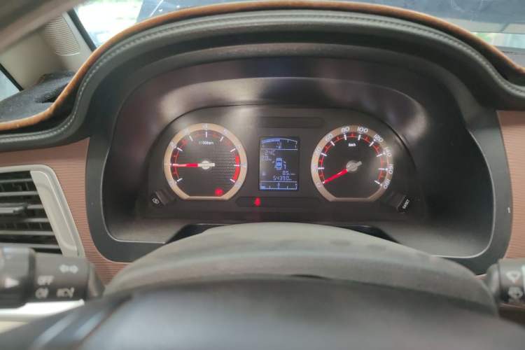 Used FORTHING Lingzhi 2020 M5L 1.6L Base Model 7 Seats Instrument Cluster