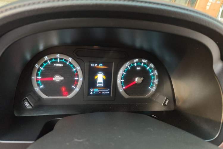 Used FORTHING Lingzhi 2020 M5L 1.6L Luxury 7-Seater Instrument Cluster
