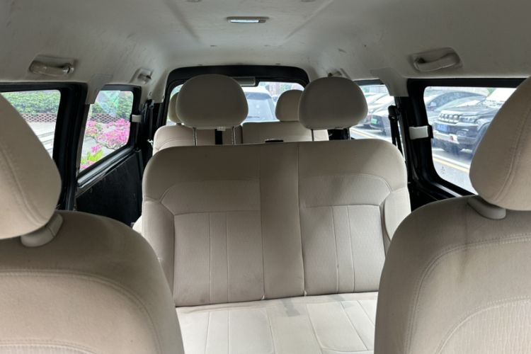 Used FORTHING Lingzhi 2020 M5L 2.0L Base Model 7 Seats Interior 10