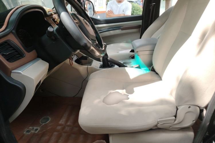 Used FORTHING Lingzhi 2020 M5L 1.6L Base Model 7 Seats Left Front Seat