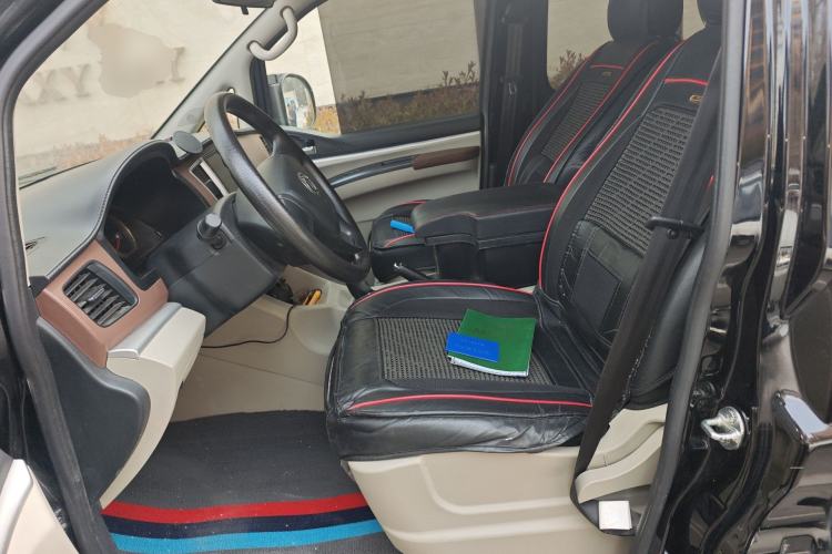 Used FORTHING Lingzhi 2020 M5L 1.6L Base Model 7 Seats Left Front Seat