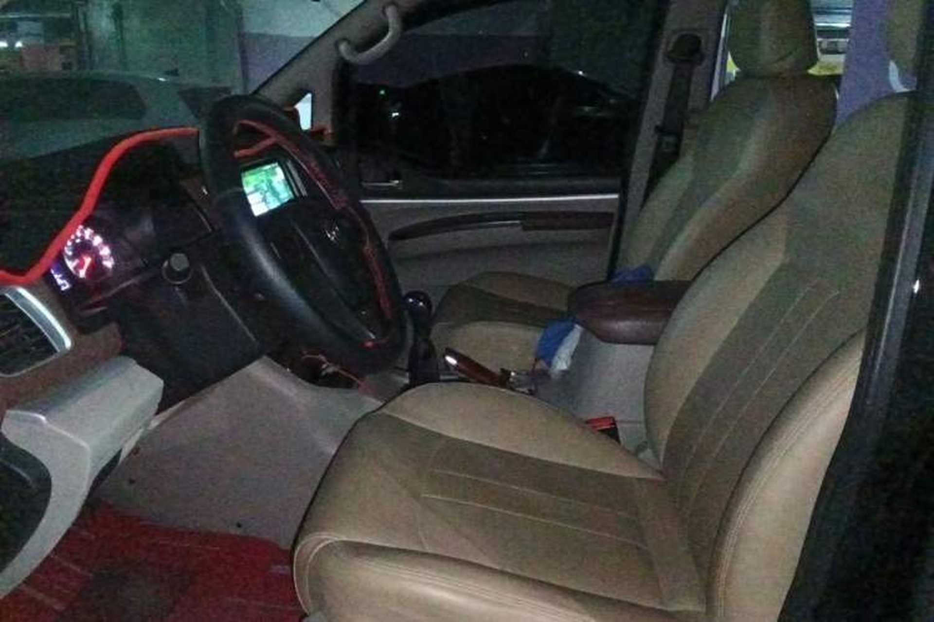Used FORTHING Lingzhi 2020 M5L 1.6L Comfort Edition 9 Seats Left Front Seat