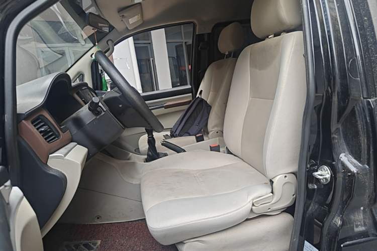 Used FORTHING Lingzhi 2020 M5 1.6L Practical Model Left Front Seat