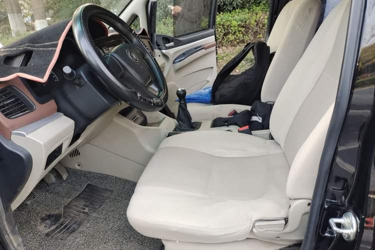 Used FORTHING Lingzhi 2020 M5 1.6L Practical Model Left Front Seat