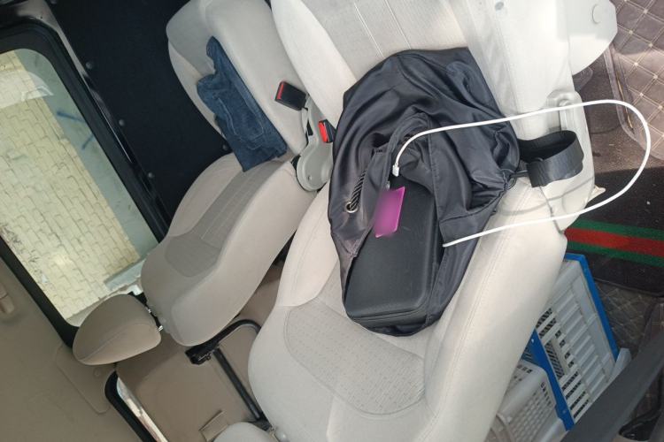 Used FORTHING Lingzhi 2020 M5L 1.6L Base Model 7 Seats Left Rear Seat