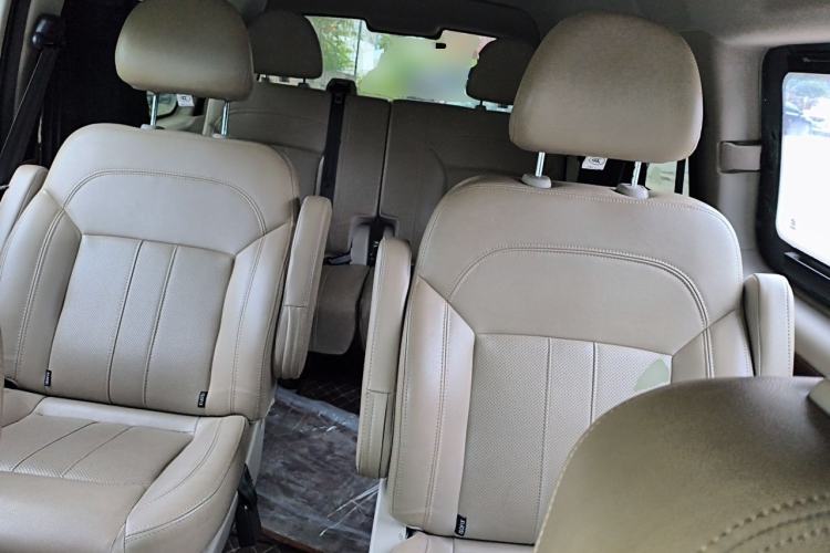 Used FORTHING Lingzhi 2020 M5L 1.6L Luxury 7-Seater Left Rear Seat