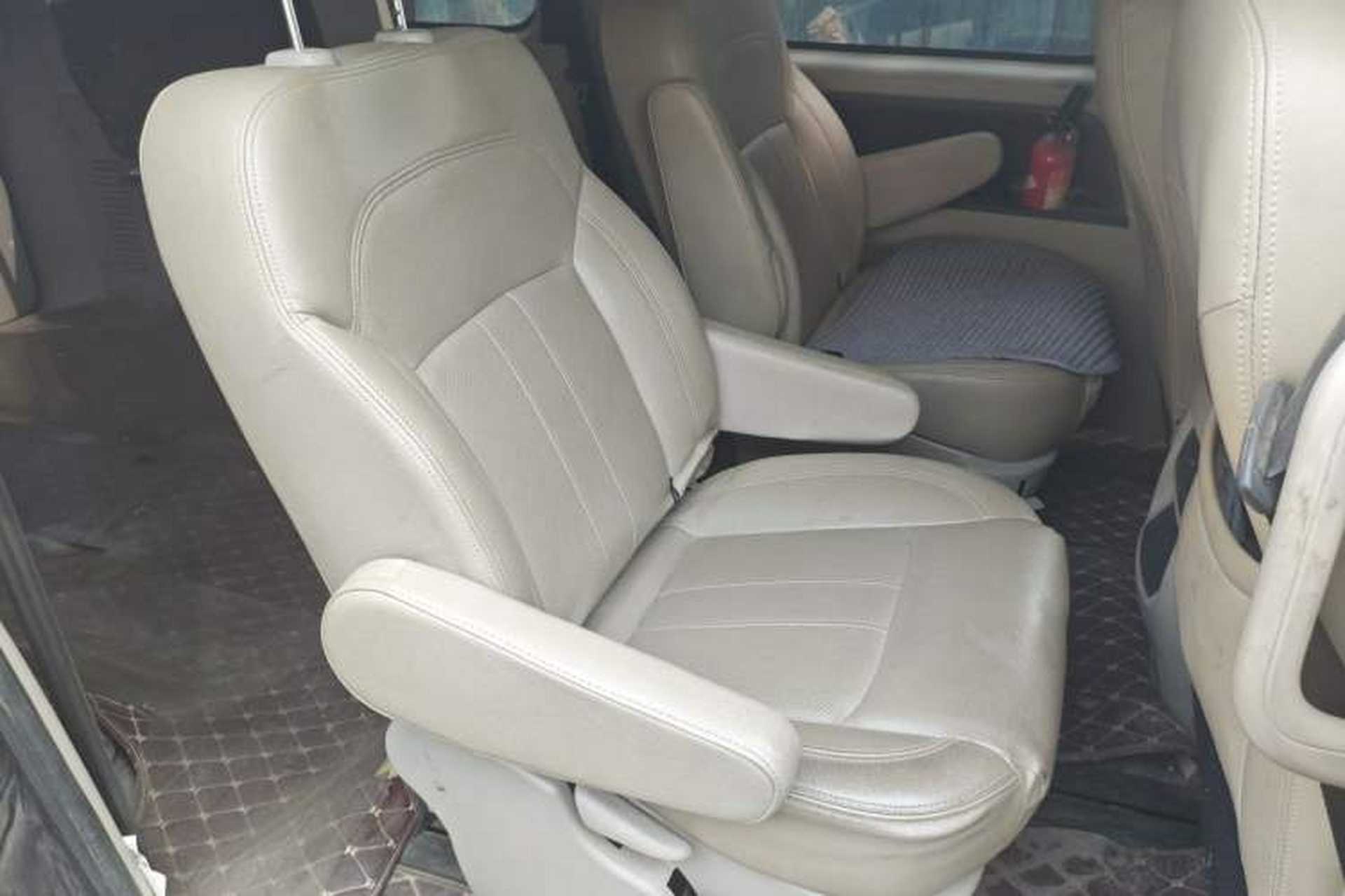 Used FORTHING Lingzhi 2020 M5L 1.6L Luxury 7-Seater Left Rear Seat