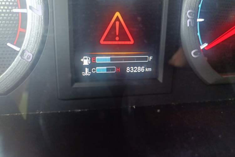 Used FORTHING Lingzhi 2020 M5L 1.6L Luxury 7-Seater Odometer Close Up