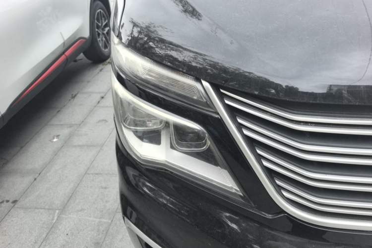 Used FORTHING Lingzhi 2020 M5 1.6L Practical Model Right Front Headlight