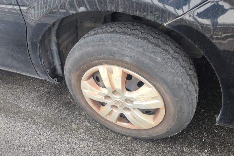 Used FORTHING Lingzhi 2020 M5 1.6L Practical Model Right Front Wheel Hub