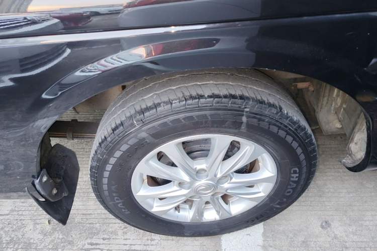 Used FORTHING Lingzhi 2020 M5L 1.6L Luxury 7-Seater Right Rear Wheel Hub