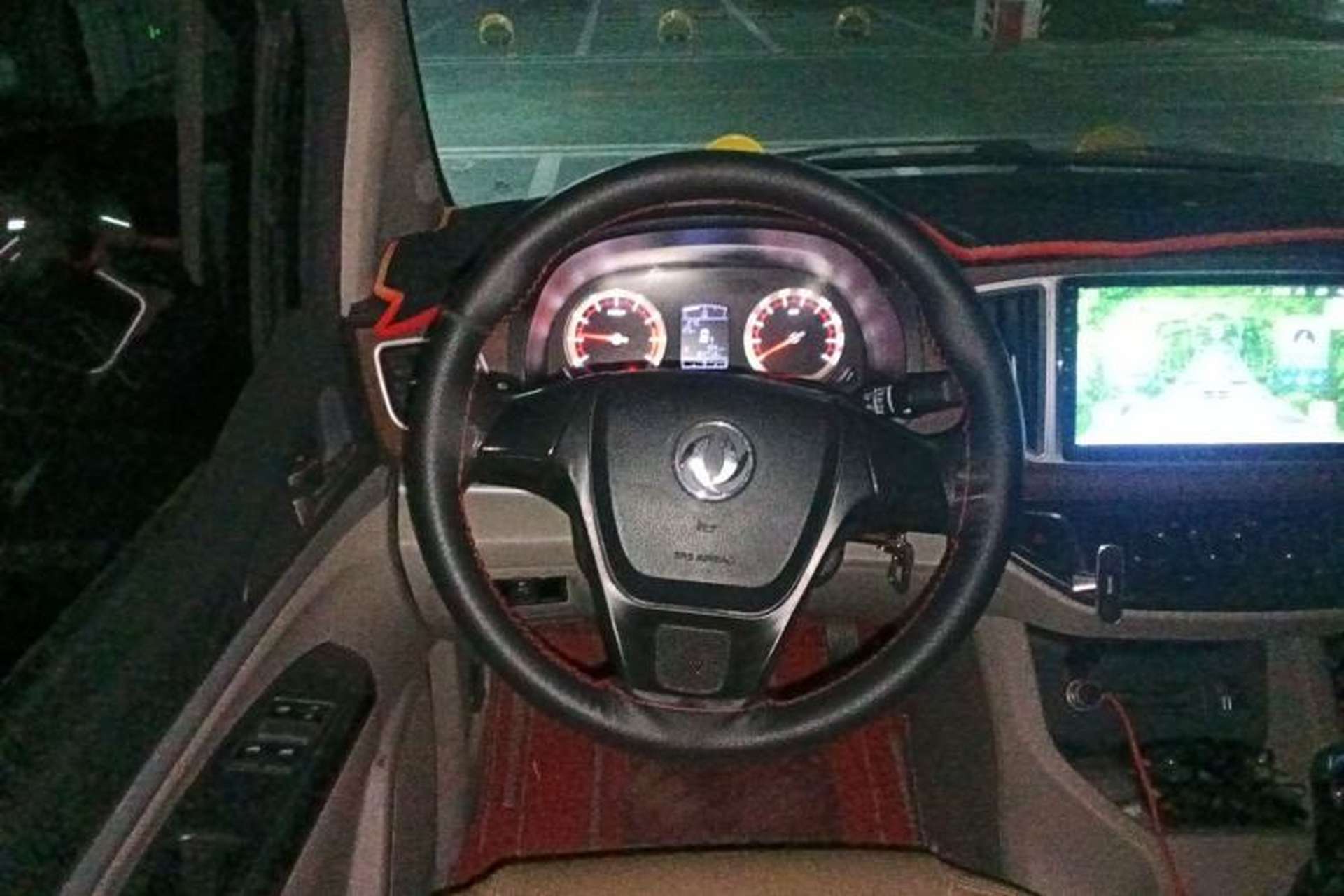 Used FORTHING Lingzhi 2020 M5L 1.6L Comfort Edition 9 Seats Steering Wheel