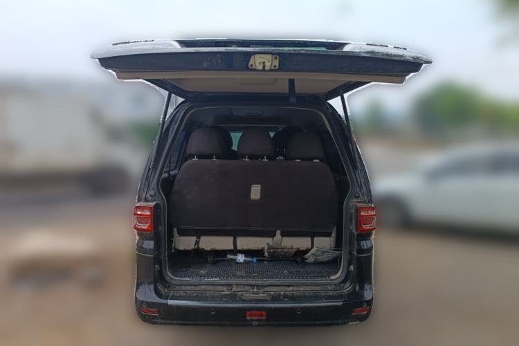 Used FORTHING Lingzhi 2020 M5L 1.6L Comfort Edition 9 Seats Trunk