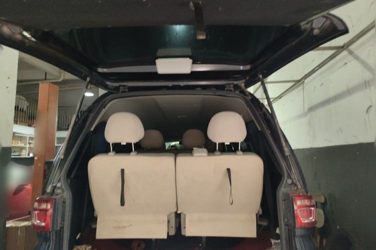 Used FORTHING Lingzhi 2020 M5 1.6L Practical Model Trunk