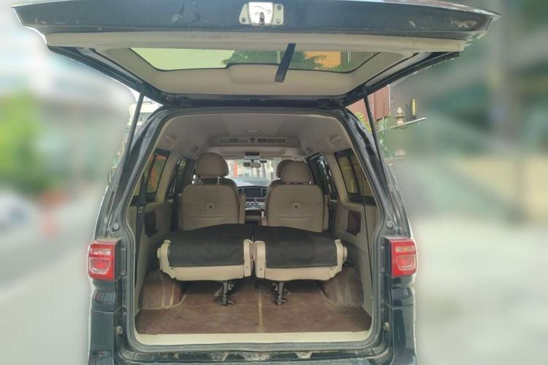 Used FORTHING Lingzhi 2020 M5L 2.0L Luxury 7-Seater Trunk