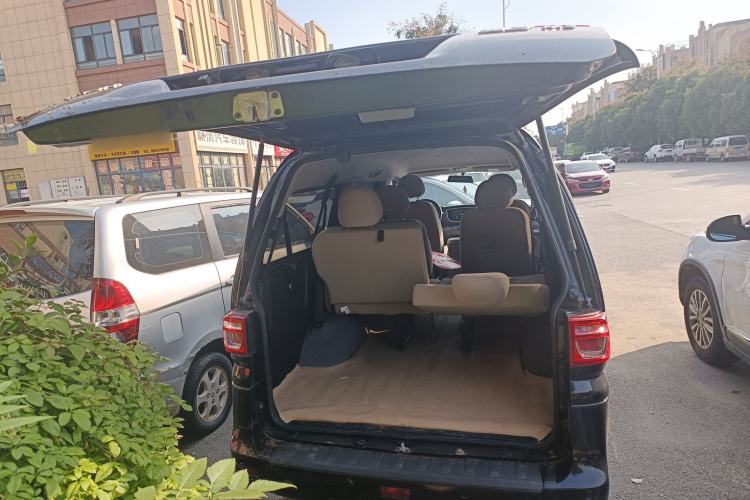 Used FORTHING Lingzhi 2020 M5L 1.6L Base Model 7 Seats Trunk