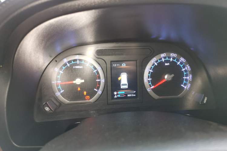 Used FORTHING Lingzhi 2020 M5L 1.6L Luxury 7-Seater Instrument Cluster
