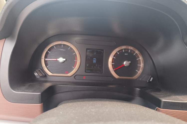 Used FORTHING Lingzhi 2020 M5L 1.6L Base Model 7 Seats Instrument Cluster