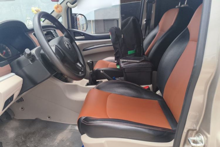 Used FORTHING Lingzhi 2020 M5L 1.6L Base Model 7 Seats Left Front Seat