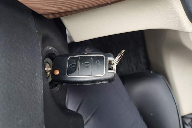 Used FORTHING Lingzhi 2020 M5 1.6L Practical Model Vehicle Key