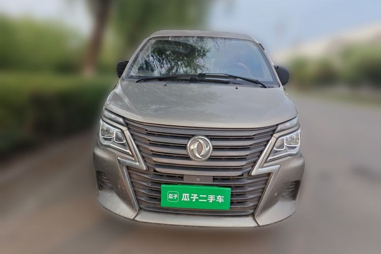 Used FORTHING Lingzhi 2020 M5L 1.6L Luxury 7-Seater Front