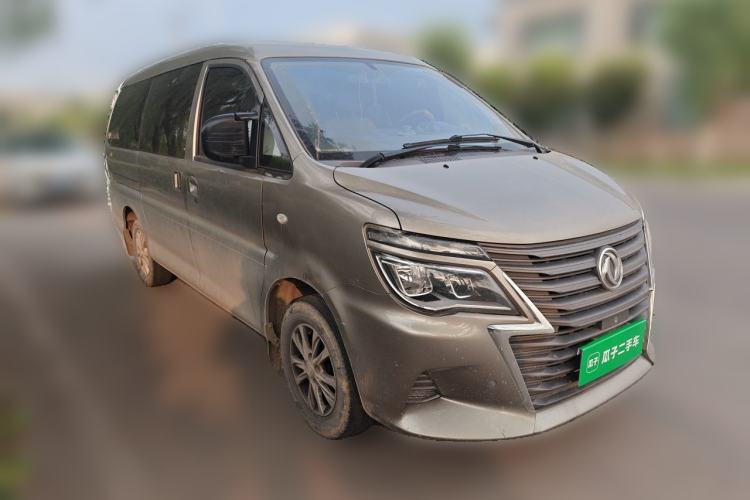 Used FORTHING Lingzhi 2020 M5L 1.6L Luxury 7-Seater Front Right 45 Deg