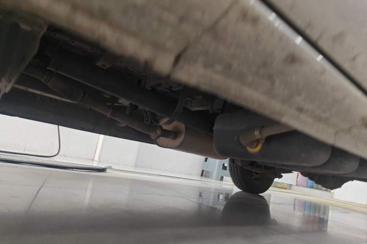 Used FORTHING Lingzhi 2020 M5 1.6L Practical Model Chassis Front Left