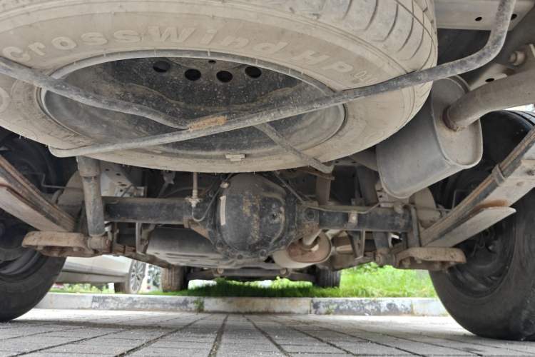Used FORTHING Lingzhi 2020 M5 1.6L Practical Model Chassis Rear
