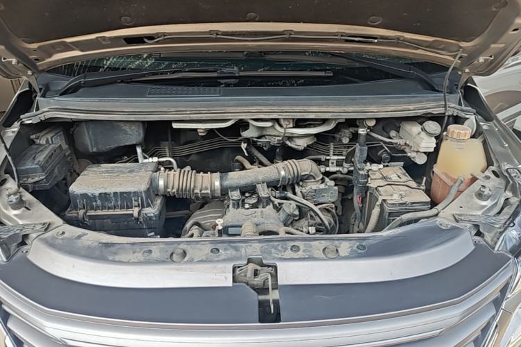 Used FORTHING Lingzhi 2020 M5 1.6L Luxury 7-Seater Engine Bay