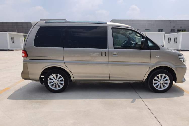 Used FORTHING Lingzhi 2020 M5 1.6L Luxury 7-Seater Exterior 3
