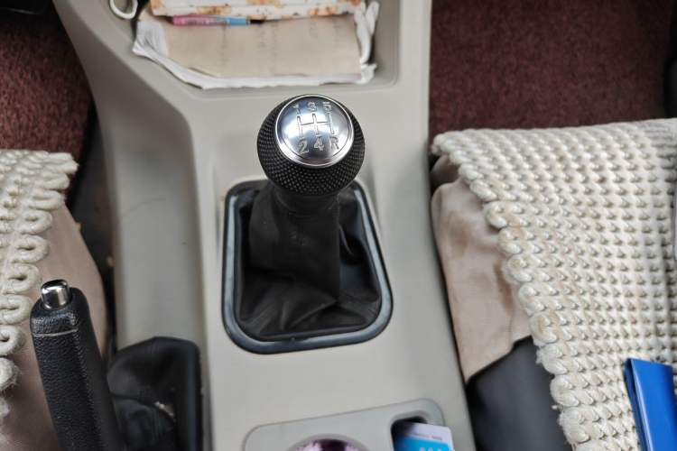 Used FORTHING Lingzhi 2020 M5 1.6L Practical Model Gear Lever