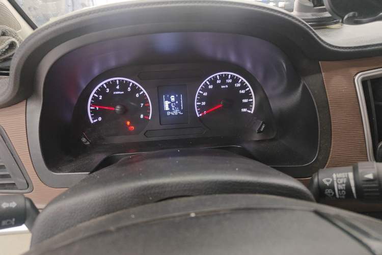 Used FORTHING Lingzhi 2020 M5 1.6L Practical Model Instrument Cluster